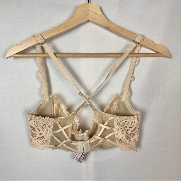 Victoria's Secret Dream Angels Nude Lace Unlined Bra 34DD - Picture 3 of 3
